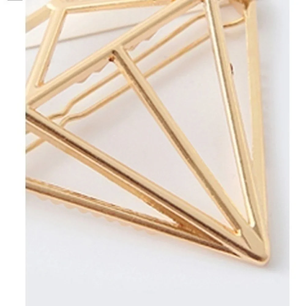 💋 NEW Diamond Shaped Hair Clip